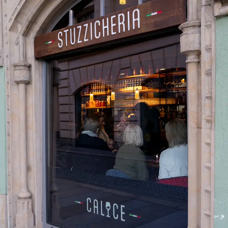 Calice Zwickau – Ambiente der Vineria am Hauptmarkt